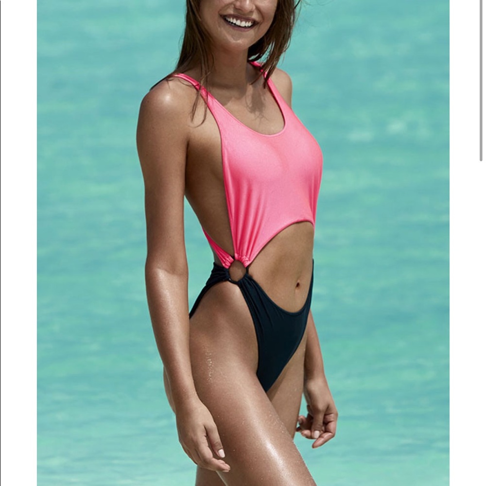 Pink Jarah One piece SOLD - Picture 1 of 5